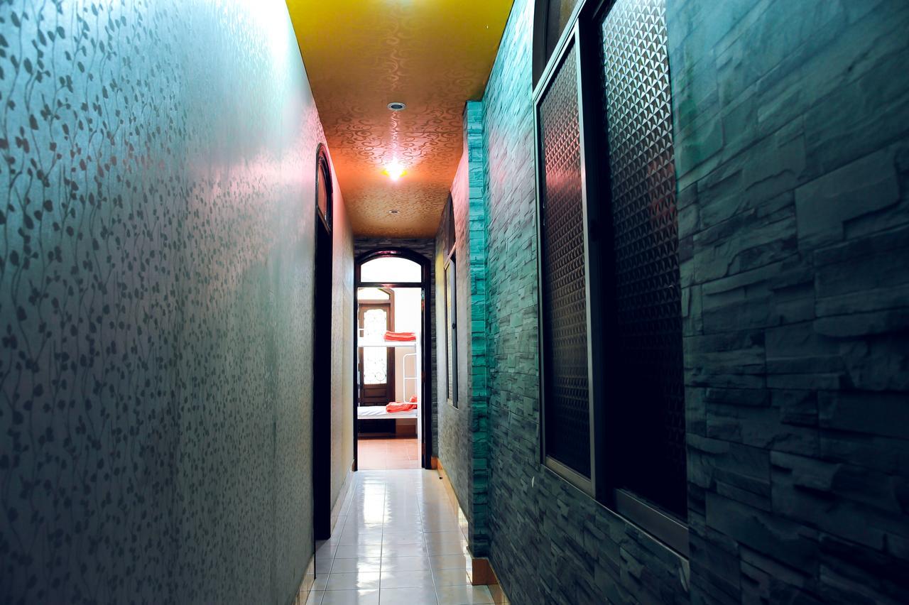 Queen Homestay Hue Buitenkant foto